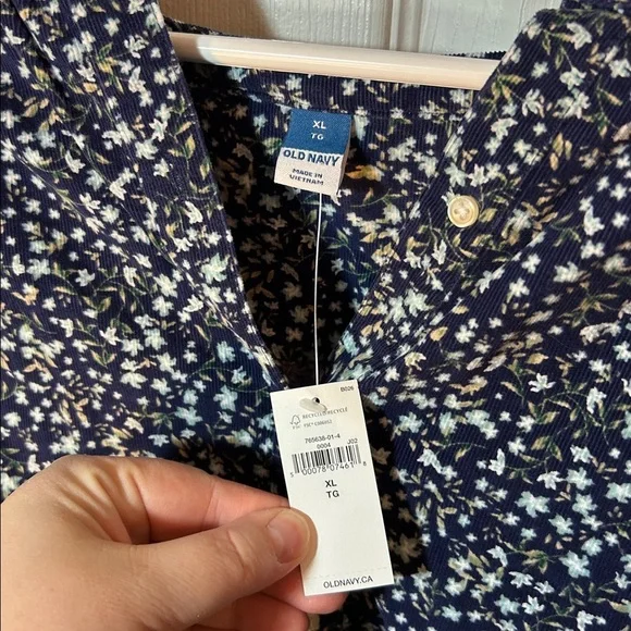 Old Navy Oversized Ditsy-Floral Corduroy Tie-Sleeve Top Size XL - Picture 3 of 8